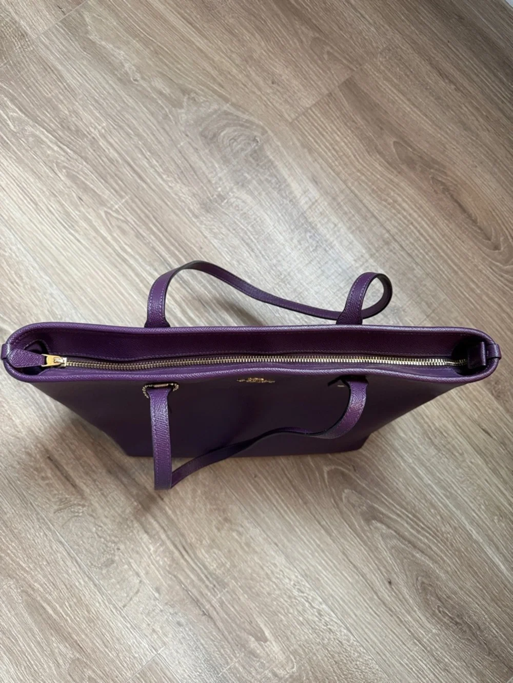 COACH Plum Leather Town Tote with Gold Hardware and Logo - Picture 2 of 7